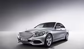 Mercedes-Benz C-Class kéo dài: Nội thất thêm sang trọng 