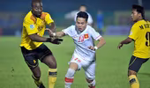 Mạnh Hùng ghi kiệt tác giúp U23 VN chia điểm với Semen Padang