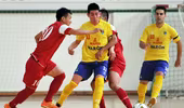 Thắng nghẹt thở đối thủ mạnh, Tuyển Futsal VN vô địch giải Tứ hùng tại Naron