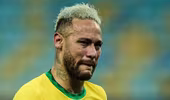 Neymar khóc thành tiếng sau thất bại của Brazil trước Argentina