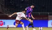 CLB TP.HCM bị đẩy xuống cuối bảng sau trận 'chung kết ngược'