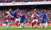 Arsenal vượt ải Chelsea, nuôi hy vọng bắt kịp Liverpool