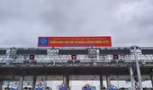Còn 2,8 triệu ô tô chưa nâng cấp tài khoản giao thông, có lo ùn tắc trạm BOT từ 1-10?