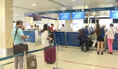 Việc kiểm soát hành lý xách tay không được gây phiền hà cho hành khách