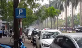 Hà Nội yêu cầu các điểm trông giữ xe phải triển khai “không tiền mặt”