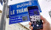 Sắp thí điểm tích hợp mã QR vào 139 biển tên đường, phố ở quận Hoàn Kiếm 