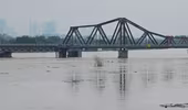 Hà Nội yêu cầu đảm bảo an toàn các công trình cầu khi nước lũ dâng cao
