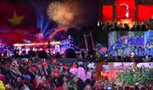 Hà Nội rực sáng pháo hoa ở Công viên Thống nhất mừng 50 năm Giải phóng miền Nam