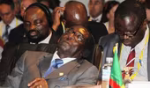 Tổng thống Zimbabwe có thể mất chức vì ngủ gật