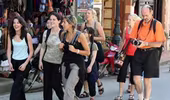 Tìm cách gỡ khó cho du lịch