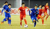 Đội tuyển nữ Việt Nam chạy đua với tuyển nữ Thái Lan