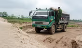 Điểm khai thác cát trái phép... được xã  “tạo điều kiện”