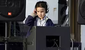 DJ chuyên nghiệp 11 tuổi