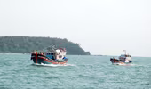 Hỗ trợ tàu cá bị Trung Quốc tấn công hư hỏng