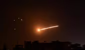 Israel tấn công tên lửa vào Syria giữa đêm khuya