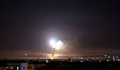 Israel tấn công tên lửa, phòng không Syria lập tức đáp trả 