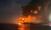 Hai tàu chở dầu hư hại nặng, nghi bị tấn công ở Biển Đen 