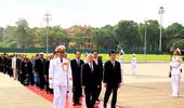 Lãnh đạo Đảng, Nhà nước vào Lăng viếng Chủ tịch Hồ Chí Minh