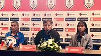 HLV Campuchia: "Lần đầu trong đời tôi dẫn cả tuyển nam và nữ quốc gia..."