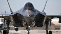 Ấn Độ loại tiêm kích F-35A, quay lại với Su-57 sau căng thẳng với Mỹ?