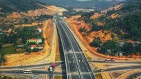 Đẩy nhanh tiến độ cao tốc Vũng Áng- Bùng để thông xe dịp 19-8