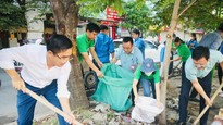 Chủ tịch Hà Nội đôn đốc việc đảm bảo vệ sinh môi trường tới từng khu phố