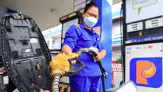Giá xăng dầu đồng loạt giảm, dầu diezel giảm mạnh