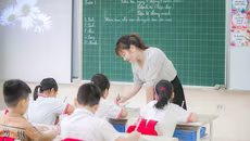 Bộ GD-ĐT nói gì về việc giáo viên được hưởng hệ số lương đặc thù?