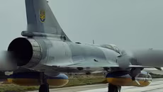 Ukraine lần đầu sử dụng tiêm kích Mirage 2000 Pháp viện trợ, bắn hạ tên lửa Nga