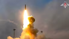 Chuyên gia: Tên lửa siêu thanh Oreshnik giúp Nga tung đòn đáp trả mạnh mẽ nhất