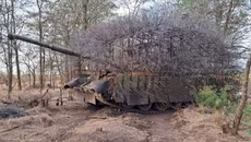 'Xe tăng bồ công anh' Nga chống chịu tới 40 đòn tấn công của UAV