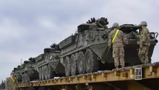 Xe bọc thép chở quân Stryker 'miễn phí' từ Mỹ gây hại cho dự án Rosomak của Ba Lan