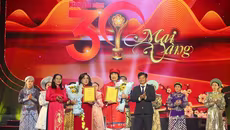 Lễ trao Giải Mai Vàng lần thứ 30: Bền bỉ hành trình nâng bước, tiếp thêm động lực cho nghệ sĩ Việt 