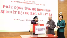 Hơn 112 tỷ đồng gửi tới đồng bào các tỉnh miền Trung, Tây Nguyên đang chịu thiệt hại nặng nề do bão lũ 