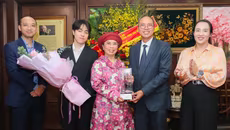 Anh hùng Lao động Thái Hương được tôn vinh giải thưởng Doanh nhân xuất sắc ASEAN