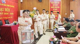 Đặt công tác xây dựng Đảng, xây dựng lực lượng ở vị trí then chốt