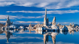 Bí ẩn về hồ được mệnh danh “cô đơn nhất trái đất”