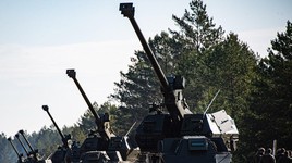 Thỏa thuận độc đáo: Đổi pháo tự hành Zuzana 2 lấy máy bay vận tải C-390