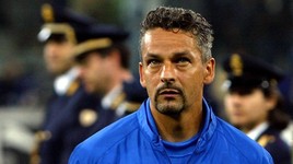 Huyền thoại Roberto Baggio bị cướp hành hung khi đang xem EURO