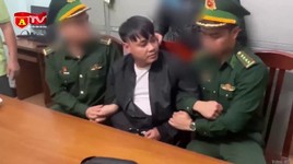 Bắt giữ đối tượng tàng trữ trái phép ma túy trên xe khách 