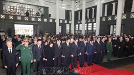 Đoàn Ban chấp hành Trung ương Đảng viếng Tổng Bí thư Nguyễn Phú Trọng