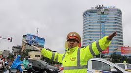 Lực lượng CSGT Thủ đô: Từng vị trí phải là "biển báo" tin cậy, phục vụ nhân dân tốt nhất