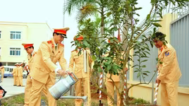 Cục CSGT phát động "Tết trồng cây xuân Đinh Dậu"