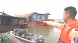 Giữ bình yên trên những tuyến sông