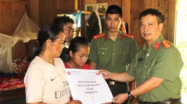 Sẻ chia đau thương, mất mát nơi Pá Hộc, Mường Lát