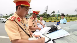 Hơn 1.600 người chết và bị thương vì tai nạn giao thông trong tháng 9