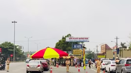 Cảnh sát giao thông tổng kiểm soát phương tiện đường bộ trên toàn quốc