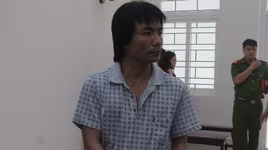 Bị vướng lối đi, dùng xăng phóng hỏa giết nhiều người