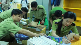 Mạnh tay xử lý hàng cấm, hàng lậu qua đường chuyển phát nhanh