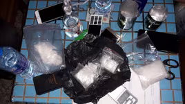 Bắt ổ nhóm tàng trữ trái phép chất ma túy